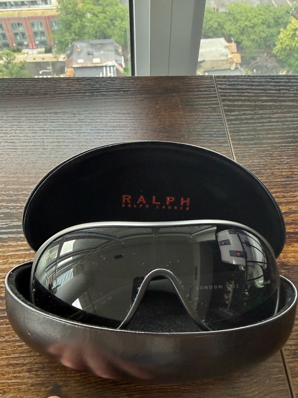 Polo Ralph Lauren London 2012 Polarized Sunglasses Black Made in Italy w/ Case